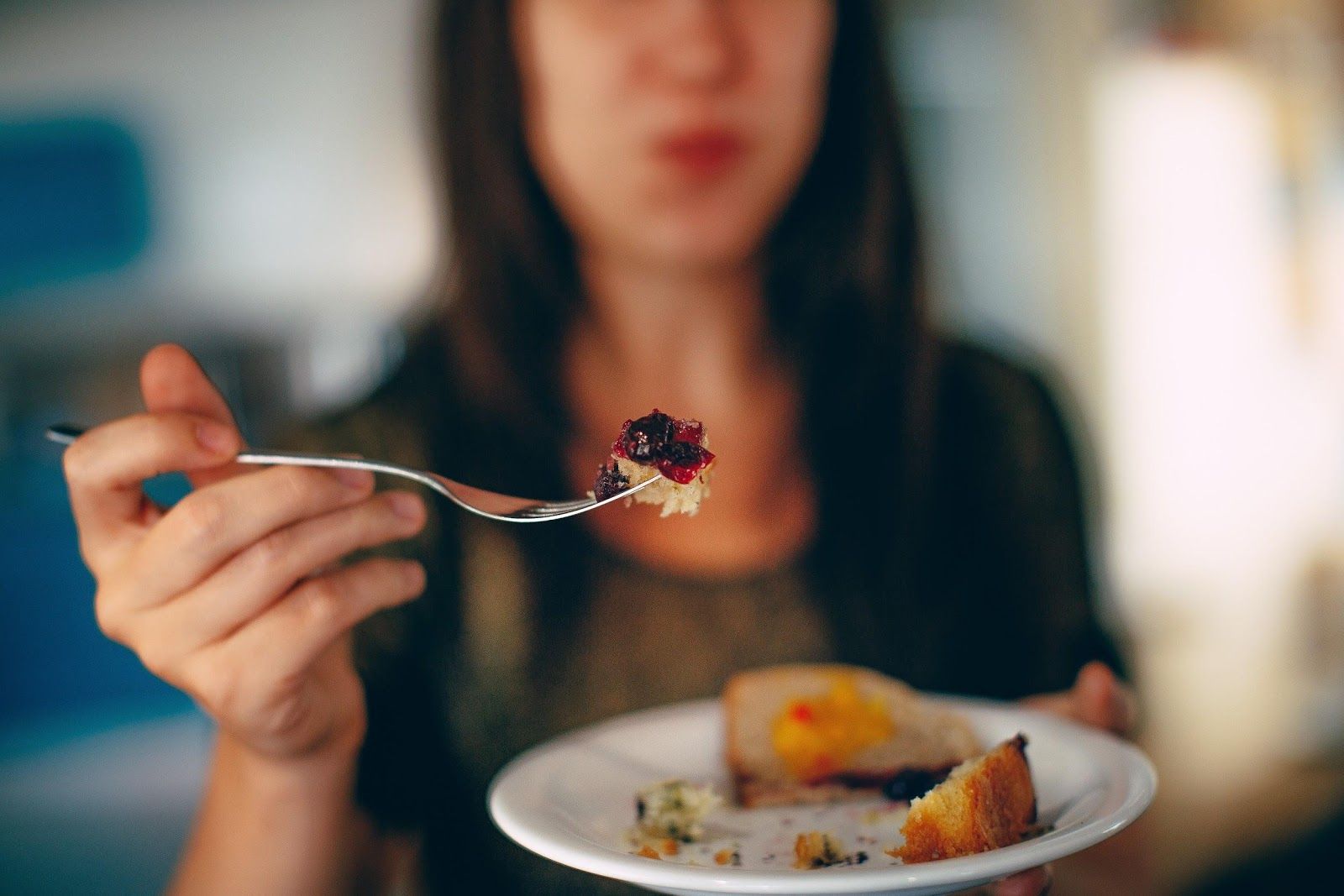 Tips To Keep Yourself from Overindulging on Festive Food This Festive Season!